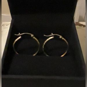 10k gold hoop earrings from piercing pagoda